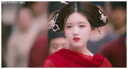 今日吃瓜女明星是谁啊视频,揭秘吃瓜女明星是谁